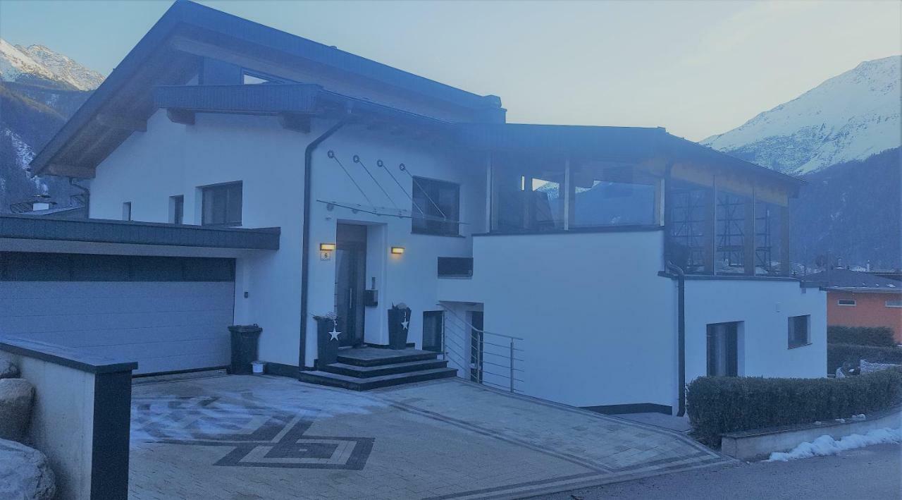 Alpenappartement Sonne Umhausen Exterior foto